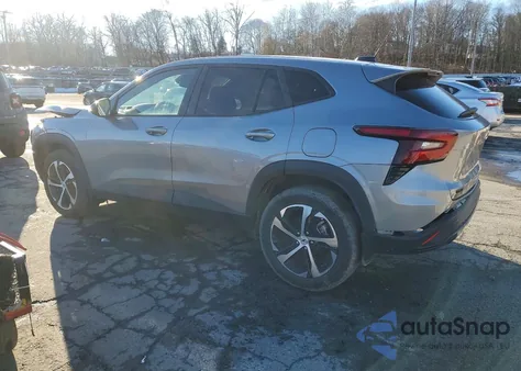 2025 Chevrolet Trax 1Rs z USA, uszkodzony, nr VIN KL77LGEP9SC104988